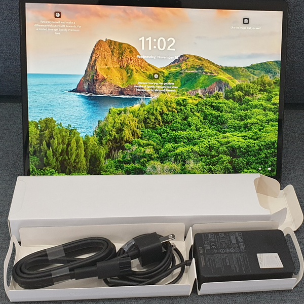 Sạc surface 65W Zin theo máy 